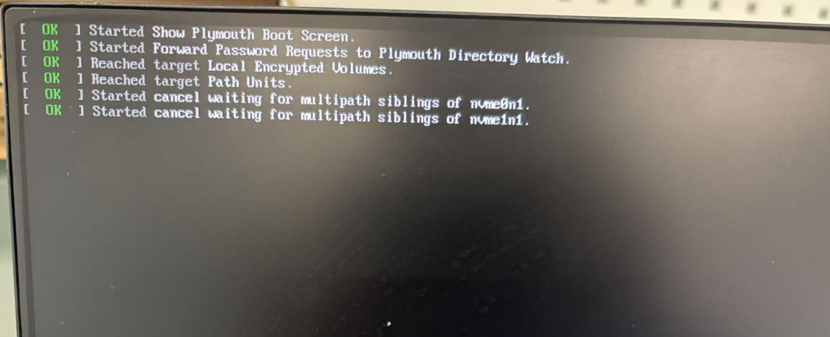 安装Red Hat Enterprise Linux 9.3或Red Hat Enterprise Linux 9.5 报错：started cancel waiting for multipath siblings of nvme0n1